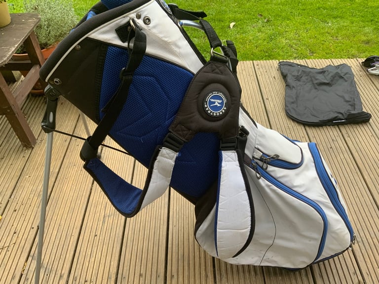 image for Mizuno bag, Callaway Big Bertha clubs & Ben Sayers irons