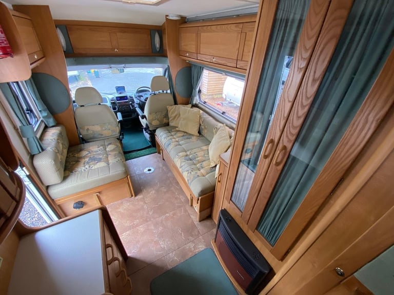 FIAT DUCATO AUTO-TRAIL TRACKER - 02/52 - 53k MILES - 2 BERTH - END KITCHEN - VGC