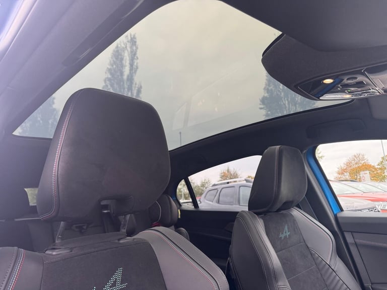 2025 Renault RAFALE E-Tech PHEV Atelier Alpine AWD 5dr Auto COUPE PETROL/ELECTRIC Automatic