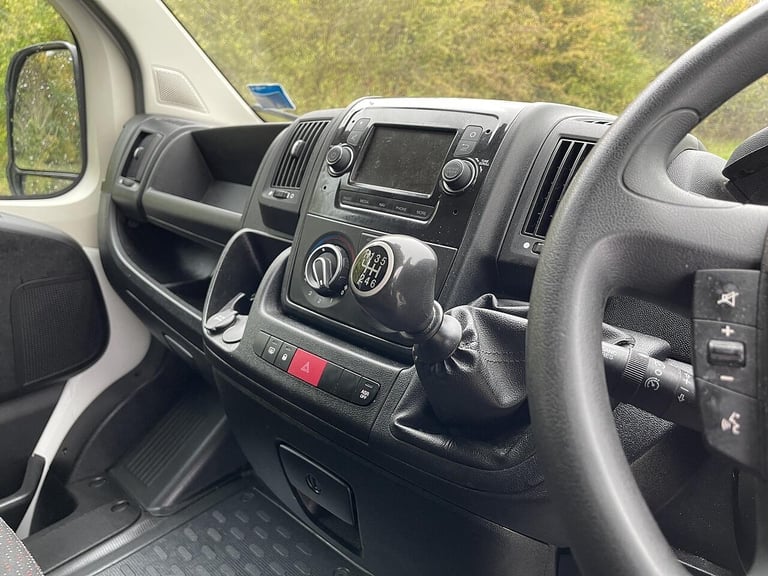 2020 Peugeot Boxer 2.2 BlueHDi 435 Professional L4 H2 Euro 6 (s/s) 5dr PANEL VAN Diesel Manual