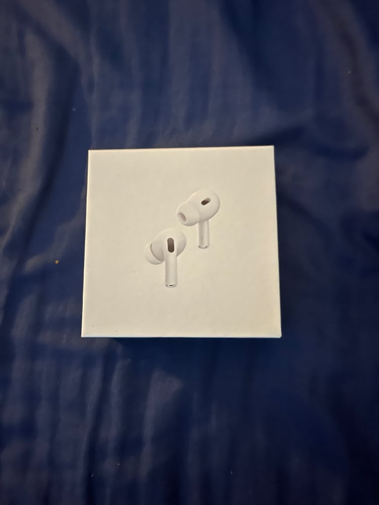 Apple AirPods gen 2 pros