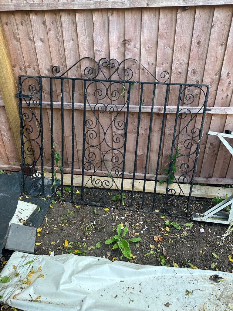 Heavy metal gate £35