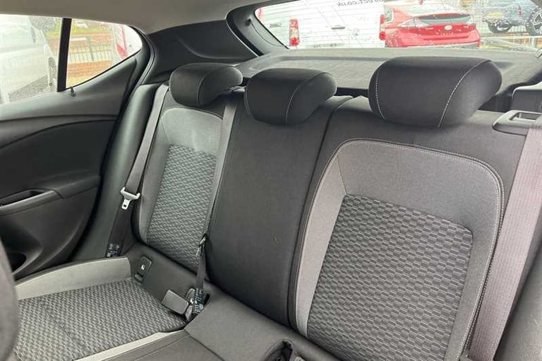 2020 Vauxhall Astra 1.2 Turbo SRi Hatchback 5dr Petrol Manual Euro 6 (s/s) (145 ps) Hatchback Pet...