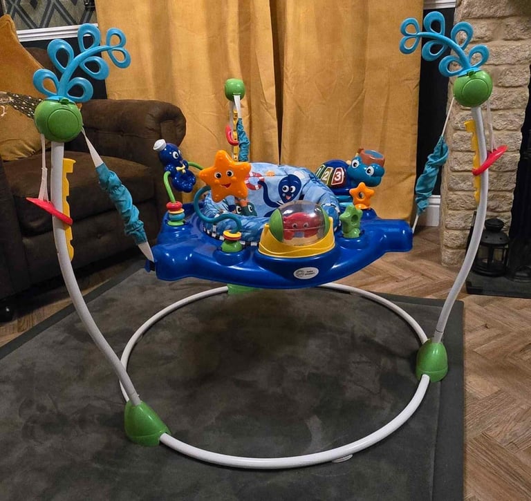 image for Baby Einstein jumperoo bouncer in excellent condition