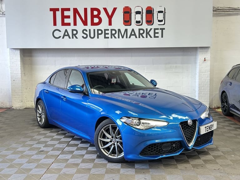 2018 Alfa Romeo Giulia 2.0T Veloce Saloon 4dr Petrol Auto Euro 6 (s/s) (280 ps) Saloon Petrol Aut...
