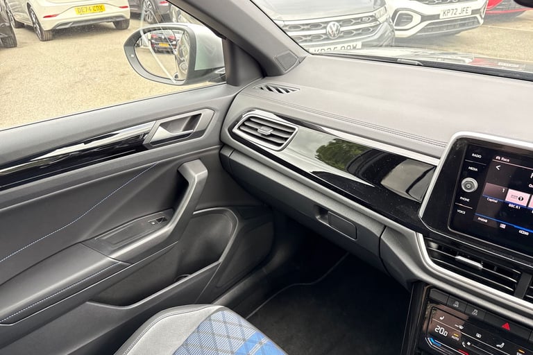 2024 Volkswagen T-Roc 2.0 TSI 300 4MOTION R 5dr DSG | Heated Seats | Rear Camera SUV PETROL Autom...