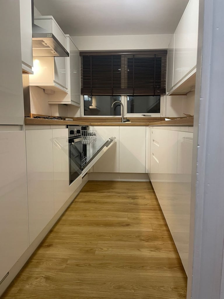 Stunning 3 bedroom hoouse for rent located in Enfield EN8! FIRST TO VIEW WILL TAKE