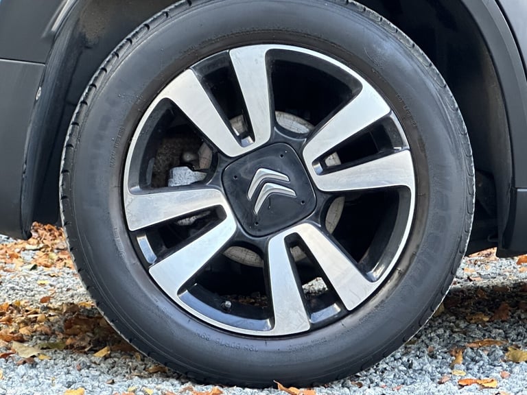 2018 Citroen C3 AirCross 1.2 PureTech Petrol Manual Feel 5 Door Hatchback Blue.