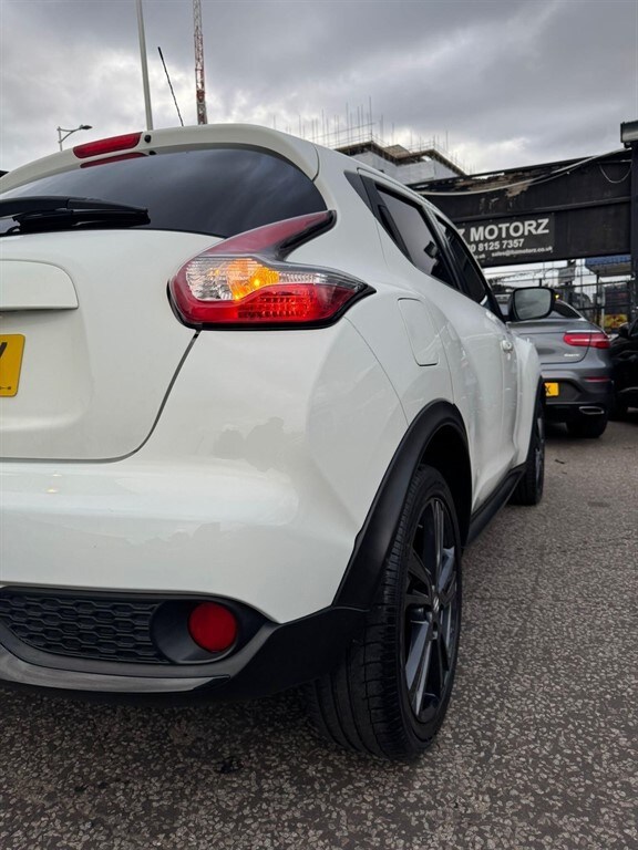 2016 Nissan Juke 1.2 DIG-T N-Connecta Euro 6 (s/s) 5dr SUV Petrol Manual