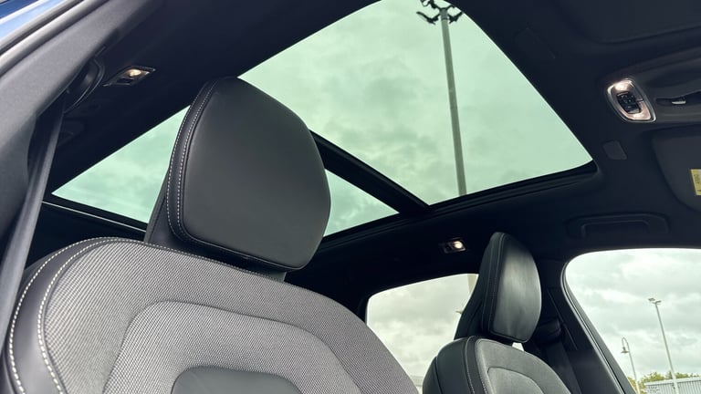 2021 Volvo XC60 2.0 B4D R DESIGN 5dr Geartronic Diesel Estate Estate Diesel Automatic