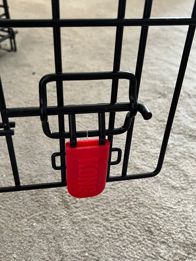 Kong dog crate for dogs up to 23” tall