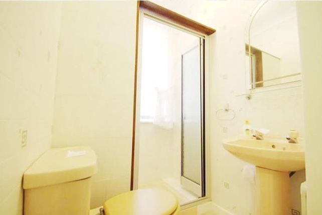 * Available to Rent NOW - 2-BED UNFURNISHED in Auchinleck *