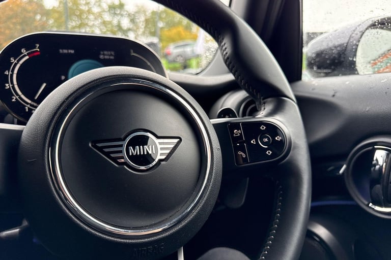 2022 MINI Hatch 2.0 Cooper S Sport Hatchback 5dr Petrol Steptronic Euro 6 (s/s) (178 ps) HATCHBAC...