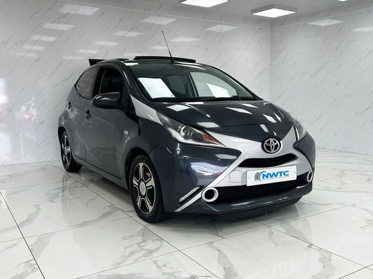 2016 Toyota AYGO 1.0 VVT-i x-clusiv 2 x-wave 5dr Petrol Manual Euro 6 (68 ps) 2 OWNERS! LAST Hatc...