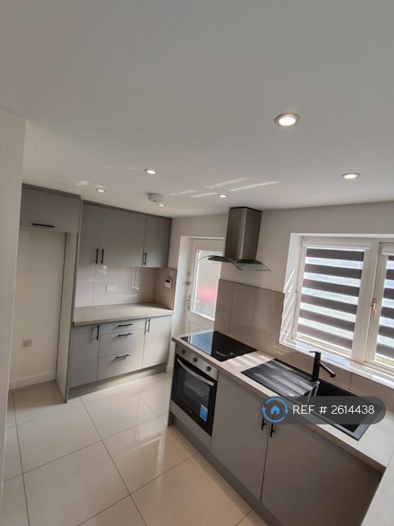 image for 2 bedroom house in Queen Street, Dinnington, Sheffield, S25 (2 bed) (#2614438)