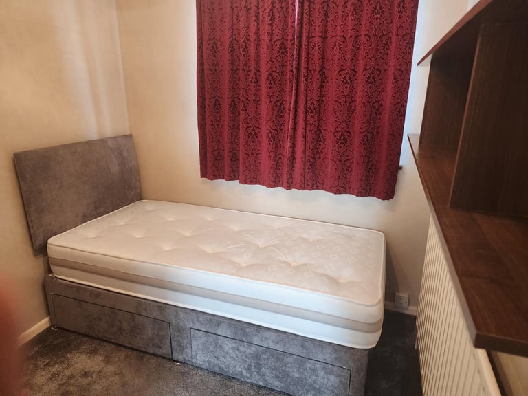 Spacious & Cosy Single Room for Rent – CV6 7DG