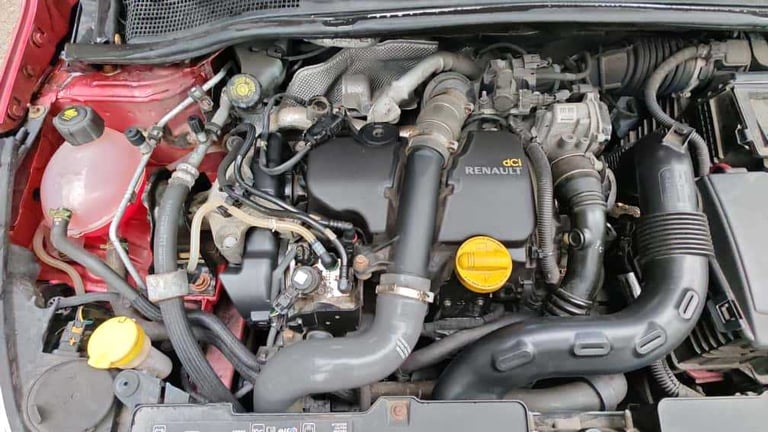 RENAULT CLIO DYNAMIQUE Sport NAV DCI (2013) Cruise Control Touch Screen BT 2 Keys New Timing Belt