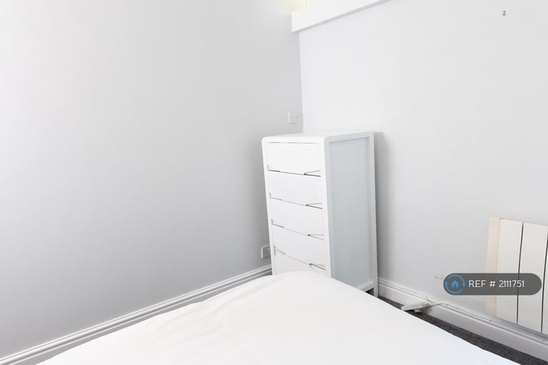 2 bedroom flat in Kent, Kent, CT1 (2 bed) (#2111751)