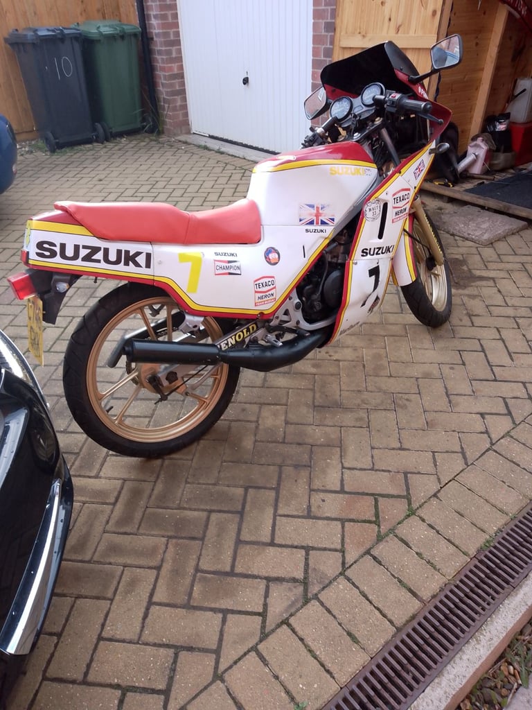Suzuki, RG 125 gamma 1986 Barry sheen colours