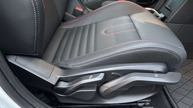 2025 MINI Cooper 2.0 S Sport 5dr Auto HATCHBACK PETROL Automatic