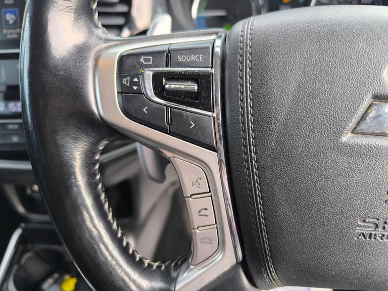 2018 Mitsubishi Outlander 2.0 Plug-in Hybrid PCO Ready 12kWh 4h SUV 5dr 4WD 2 Keys Euro 6 ULEZ Fr...