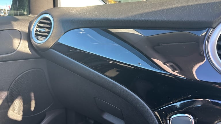 2018 Vauxhall ADAM 1.2i Rocks Air 3dr Petrol Hatchback Hatchback Petrol Manual