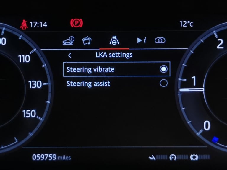 2019 Land Rover Discovery Sport 2.0 D180 R-Dynamic SE 5dr Auto ESTATE DIESEL Automatic