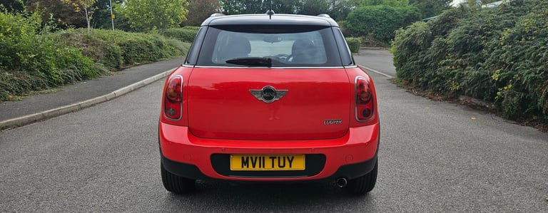 2011 MINI Countryman 1.6 Cooper 5dr HATCHBACK Petrol Manual