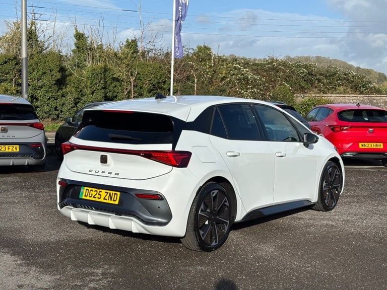  Cupra Born 170kW e-Boost V3 59kWh 5dr Auto Electric