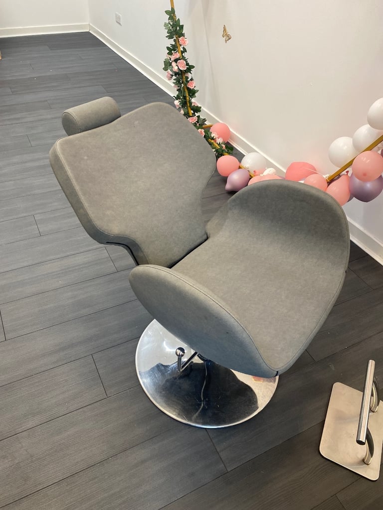 Beauty chair 