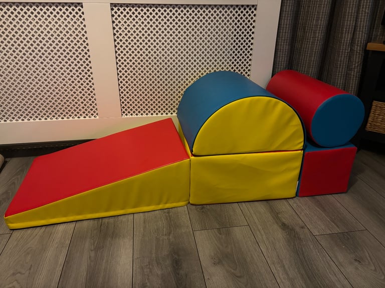 GYMAX Climb & Crawl Soft Play Equipment