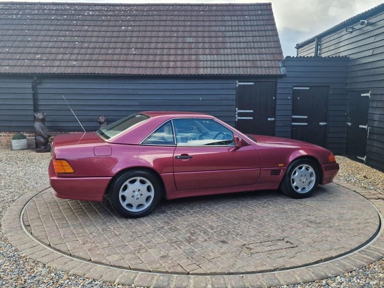 1992 Mercedes-Benz SL 3l 2d  AUTO  190 BHP Convertible Petrol Automatic