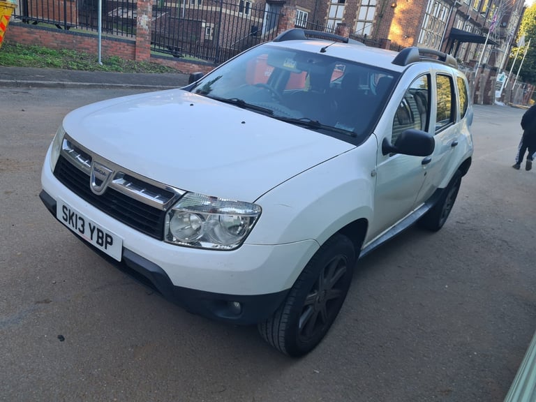 Dacia, DUSTER, Hatchback, 2013, Manual, 1461 (cc), 5 doors