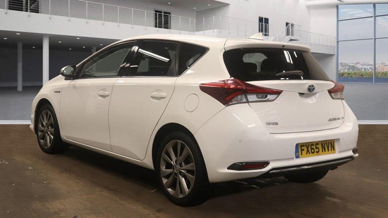 2015 Toyota Auris 1.8 VVT-h Excel CVT Euro 6 (s/s) 5dr HATCHBACK Petrol/Electric Hybrid Automatic