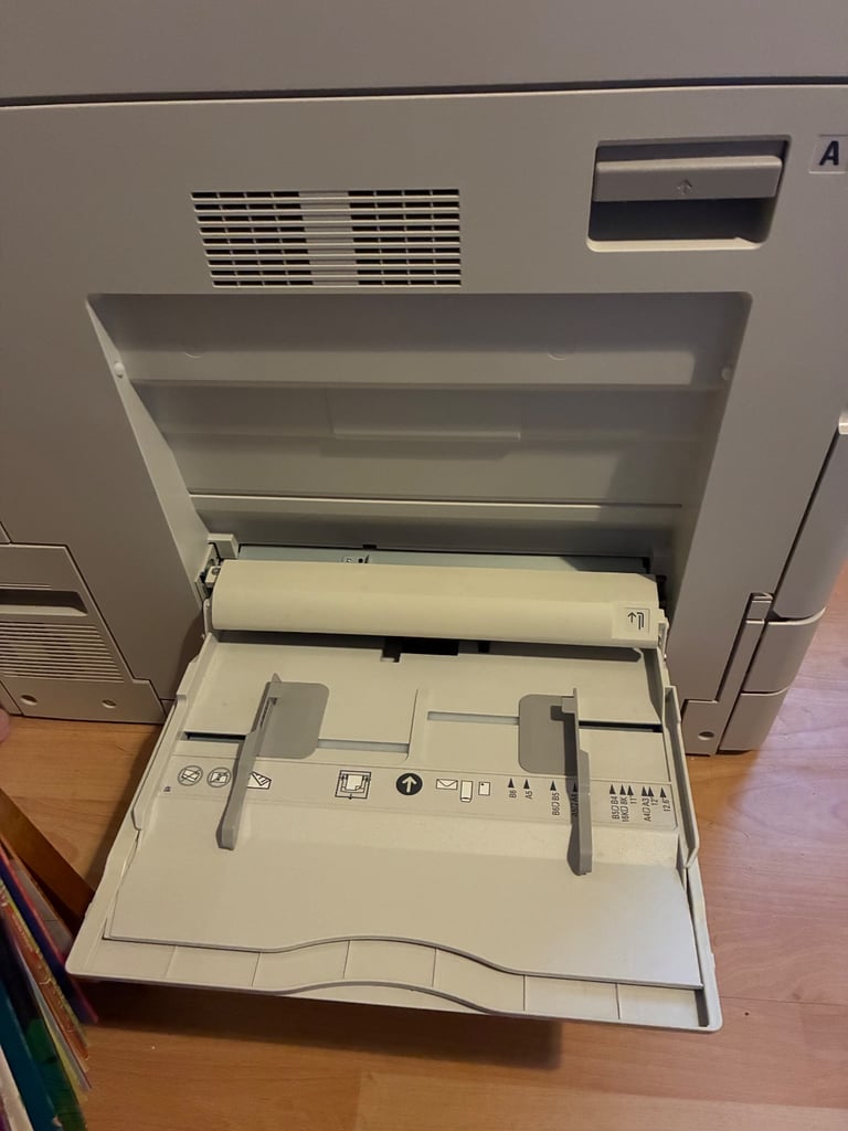 Xerox VersaLink C8000 Colour Laser Printer A3 A4 A5