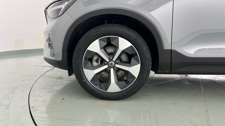 2024 Volvo XC40 Plus, B3 Mild hybrid, Petrol, Dark Estate Petrol Automatic