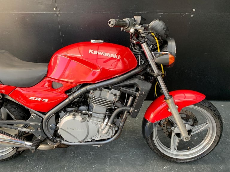 KAWASAKI ER5 1997 PROJECT BIKE HPI CLEAR