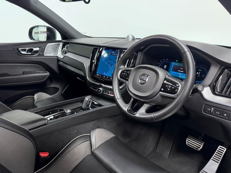 2021 Volvo XC60 R-Design Pro T8 AWD (390 hp) Auto ESTATE Petrol/Electric Hybrid Automatic