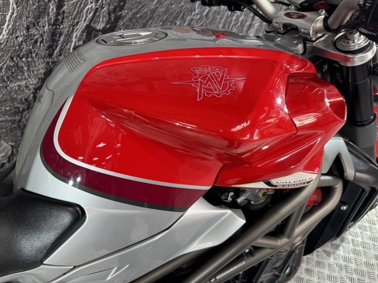 MV AGUSTA BRUTALE 1090 RR 1090RR 2010