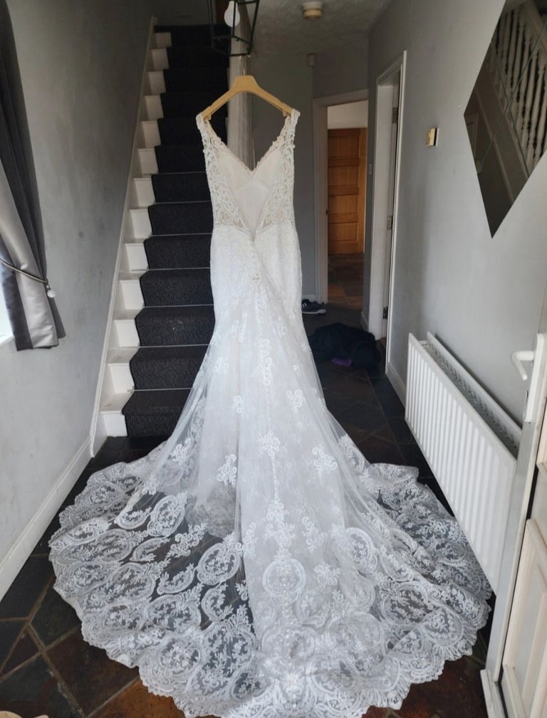 image for Allure Couture Wedding Dress