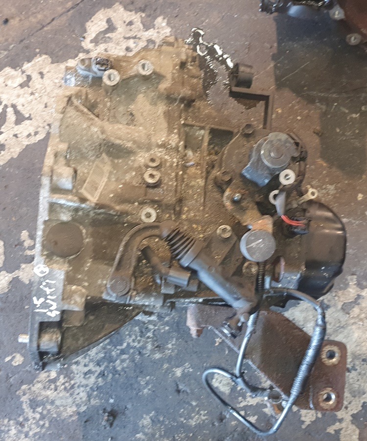 Suzuki Swift 1.5 Gearbox Manual Petrol 2005