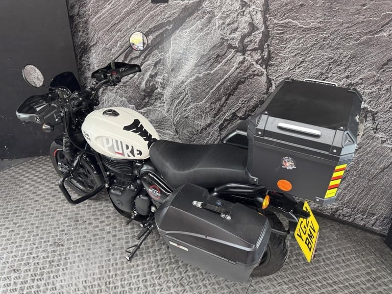 ROYAL ENFIELD HUNTER 350 2024