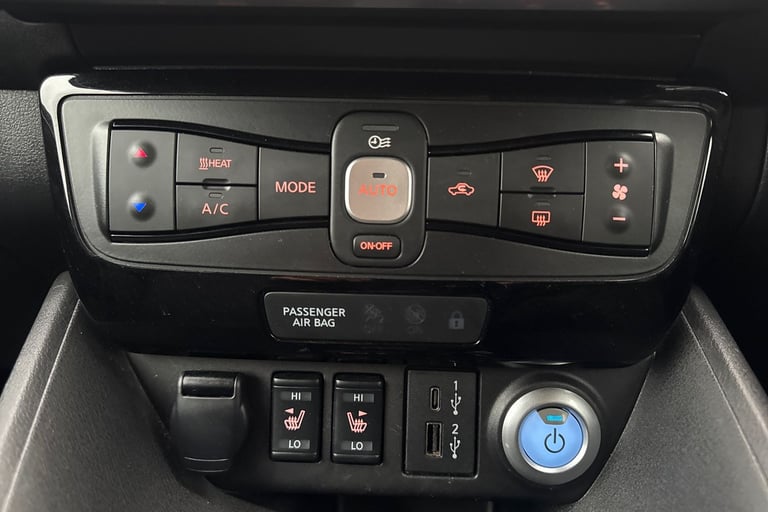 2022 Nissan Leaf 110kW N-Connecta 39kWh 5dr Auto Hatchback Electric Automatic