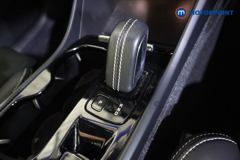 2021 Volvo XC40 1.5 T3 [163] R DESIGN 5dr Geartronic SUV Petrol Automatic