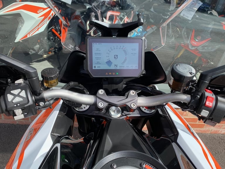 KTM 1290 SUPERDUKE GT - FULL KTM LUGGAGE - 2 YEAR WARRANTY