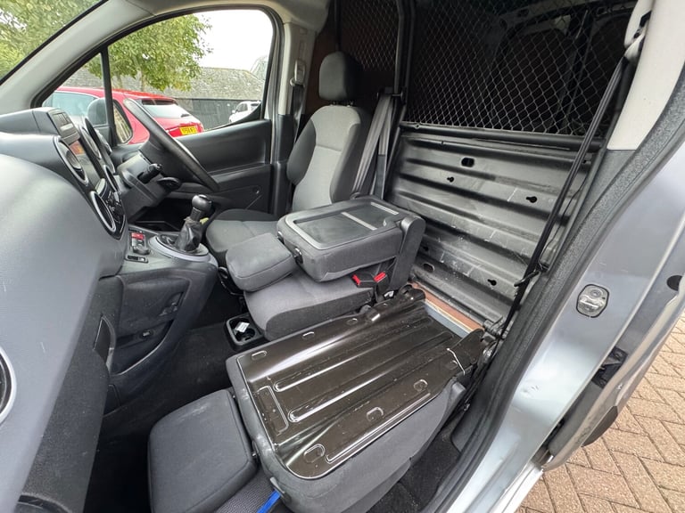 2017 Peugeot Partner 850 1.6 BlueHDi 100 Professional Van [non SS] PANEL VAN Diesel Manual