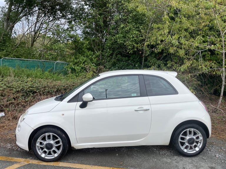 FIAT 500 1.3 M/JET SPORT 59 REG WHITE 3 DOOR MOT APRIL 17TH 2026 TAX £20 LOW INSURANCE 60+MPG
