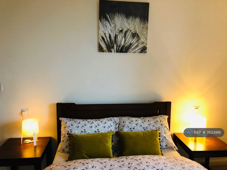 2 bedroom flat in Skyline, Birmingham, B1 (2 bed) (#2633916)