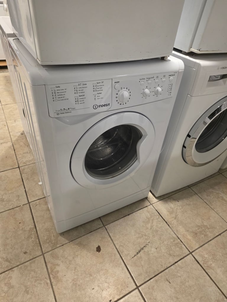 image for Free Delivery Indesit 7kg Washing Machine £110