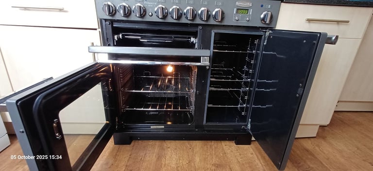 image for Dual Fuel 90cm Range Cooker